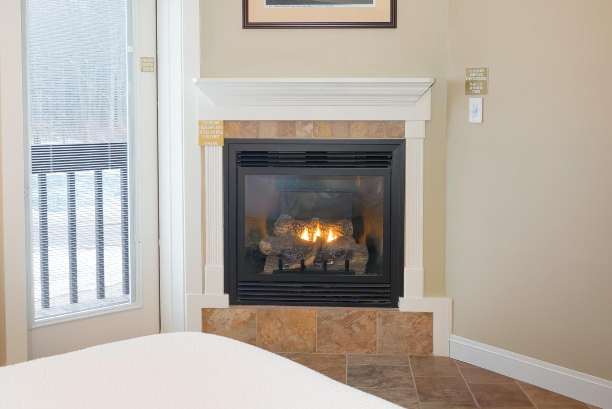Fireside Inn&Suites Gilford Exterior foto